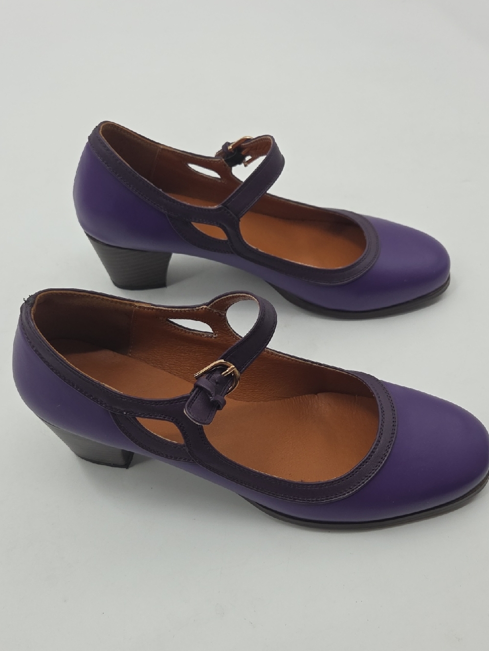 Women’s Retro Purple Mary Jane Heels - Picture 16 of 16
